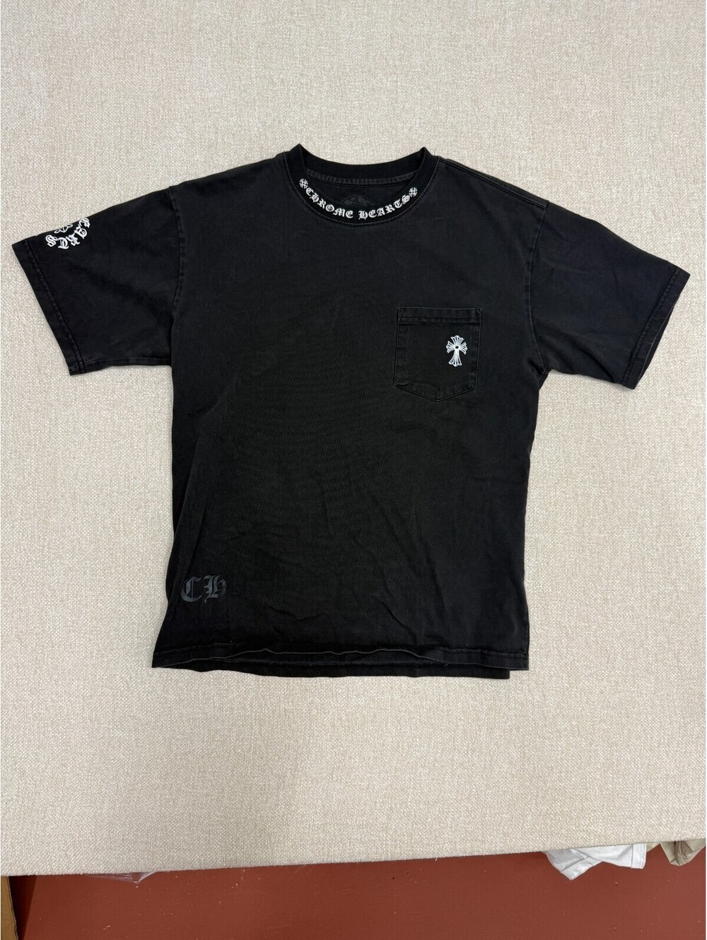 Chrome Hearts Horseshoe Cross Logo Pocket T Shirt Black Medium